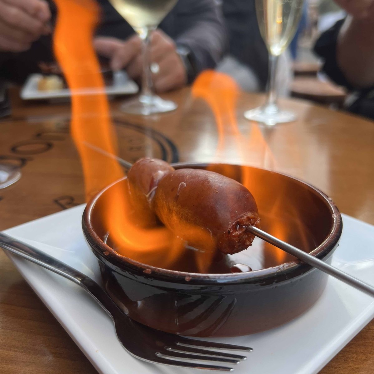 Nerja - enjoy a glass of wine and receive a free tapa! - Corkframes.com