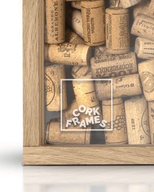 CORKFRAME OAK WOOD – 50×70 CM - Corkframes.com