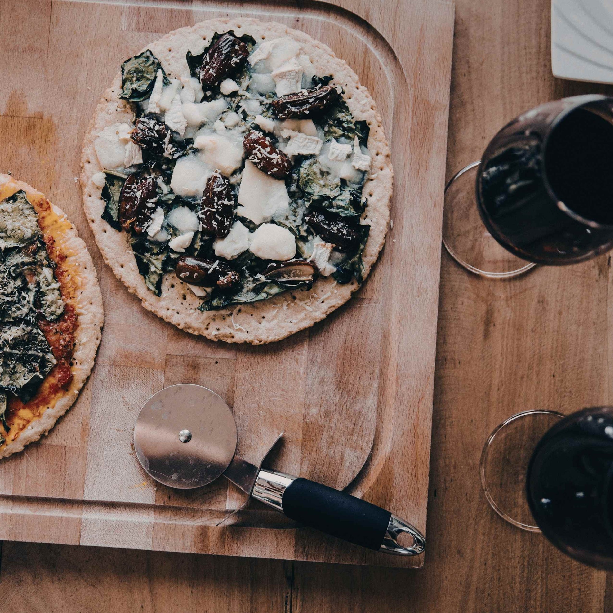 Wine with Pizza - How to Choose the Right Wine for Different Pizzas