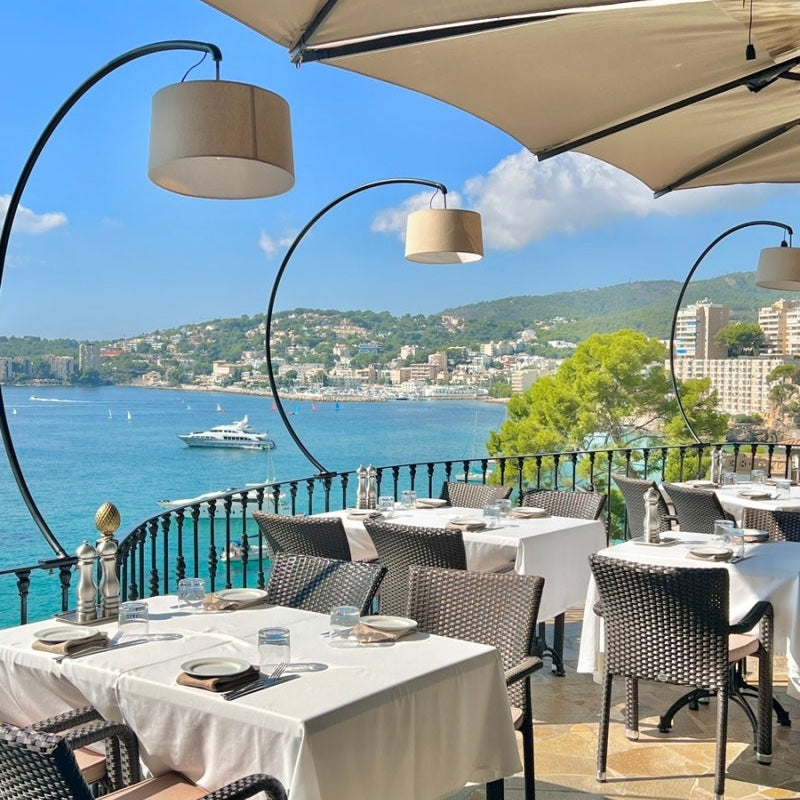 Il Paradiso – A Romantic Restaurant Overlooking Palma Bay