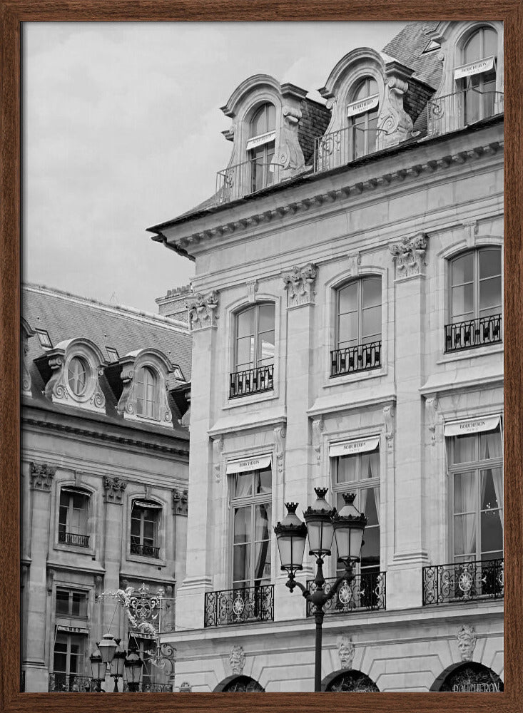 Parisbuilding7bw Ratio2x3 Poster