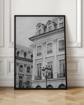 Parisbuilding7bw Ratio2x3 Poster