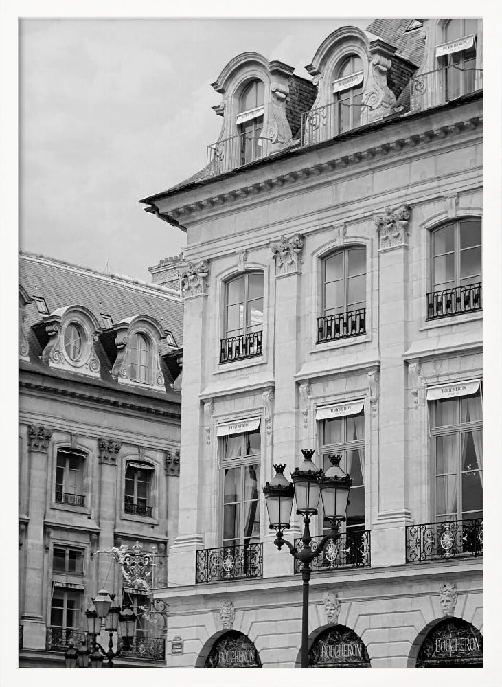 Parisbuilding7bw Ratioiso Poster